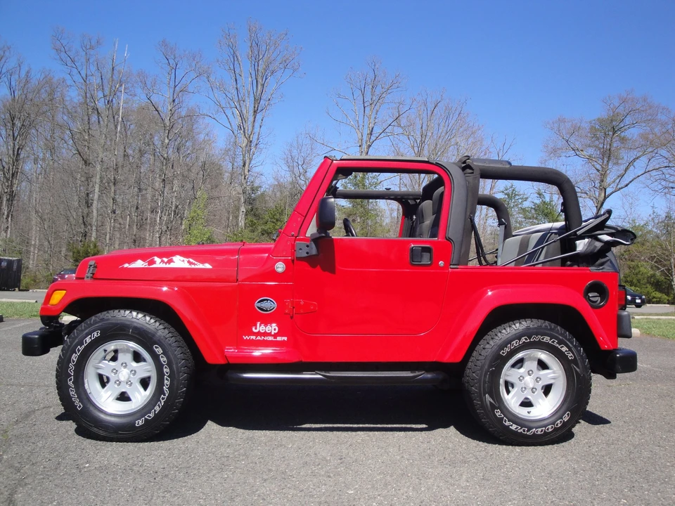 2005 Jeep TJ Wrangler - Image 24 of 31