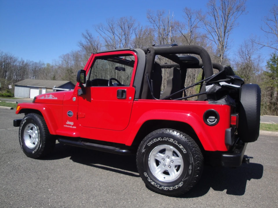 2005 Jeep TJ Wrangler - Image 27 of 31
