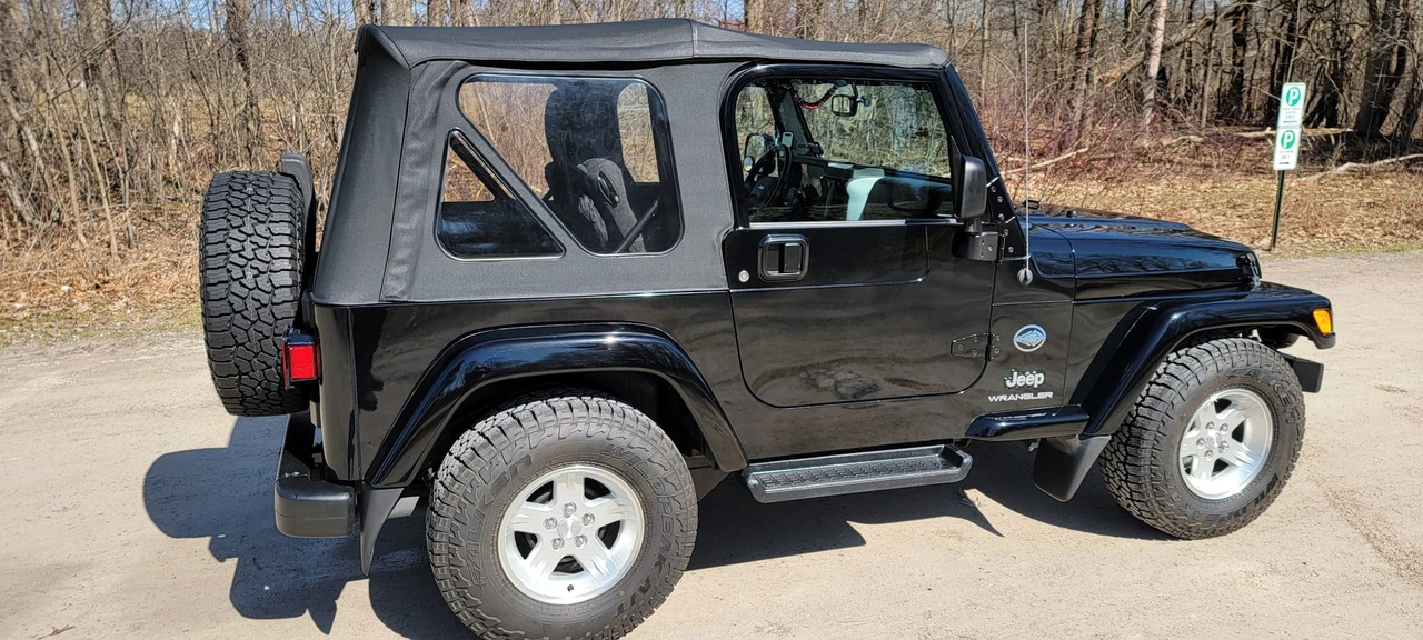2005 Jeep TJ Wrangler - Image 9 of 31
