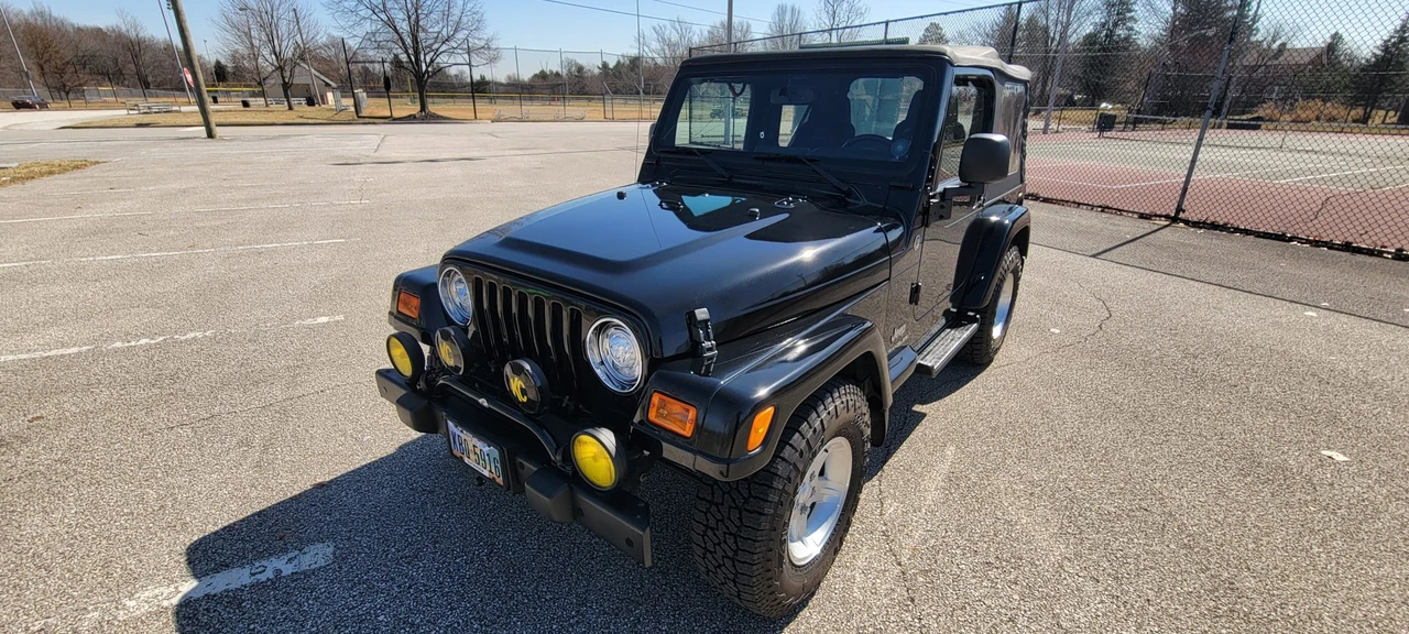 2005 Jeep TJ Wrangler - Image 17 of 31