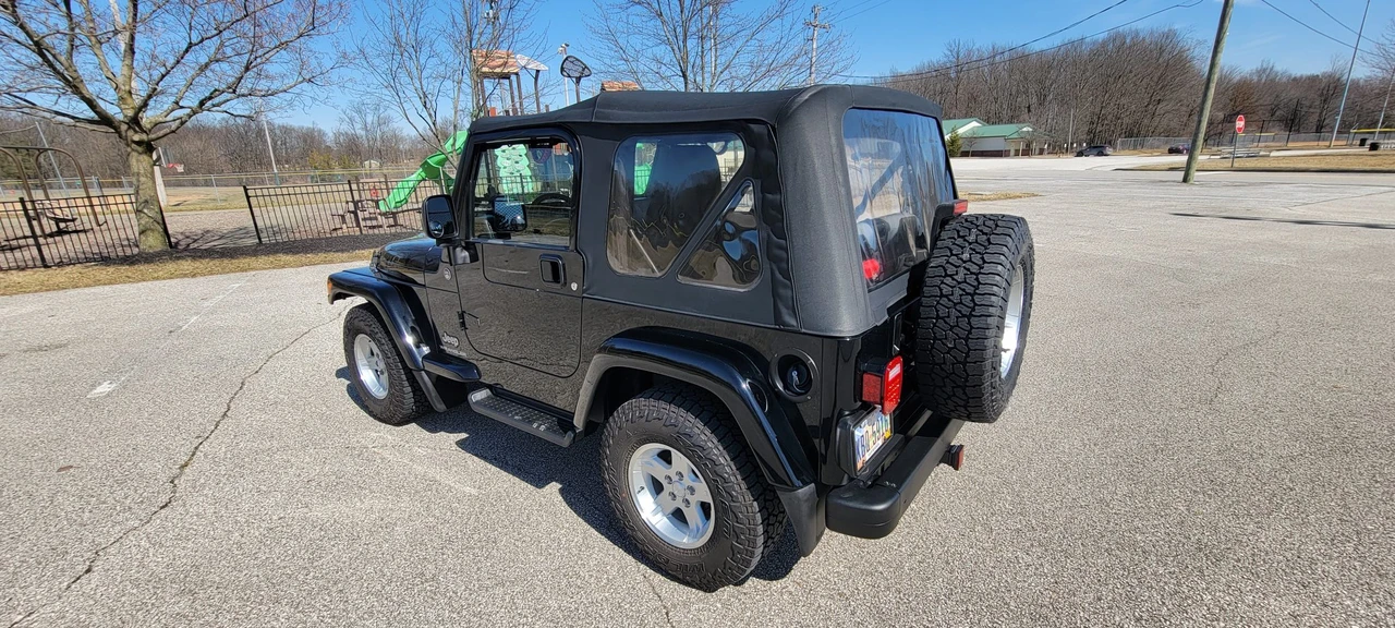 2005 Jeep TJ Wrangler - Image 26 of 31