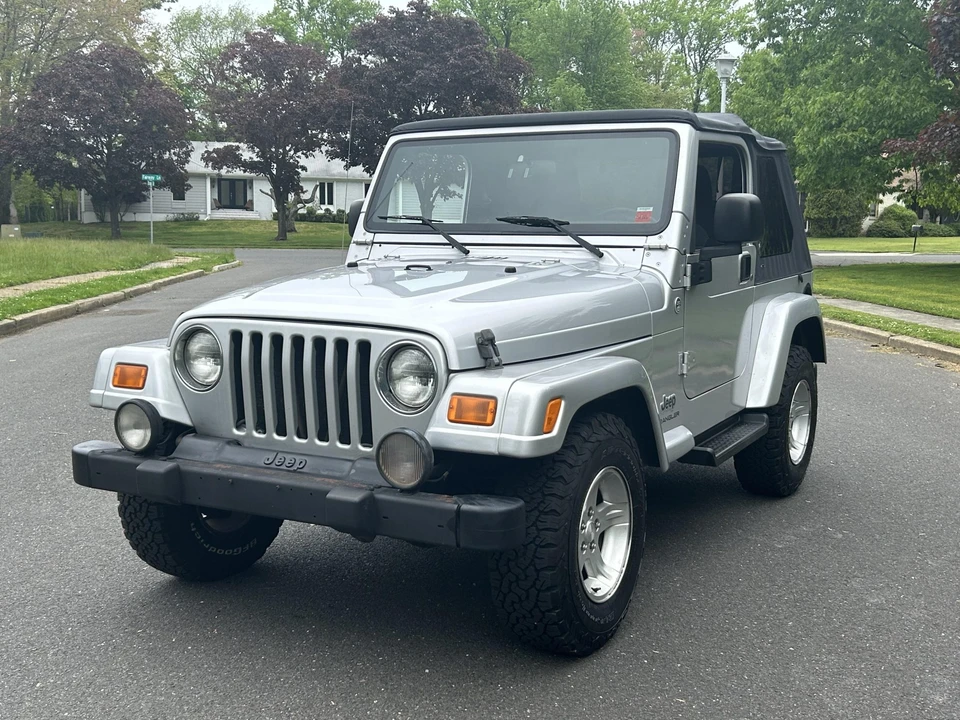 2005 Jeep TJ Wrangler - Image 2 of 31