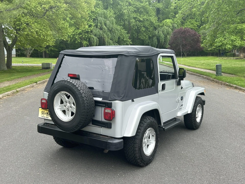 2005 Jeep TJ Wrangler - Image 13 of 31