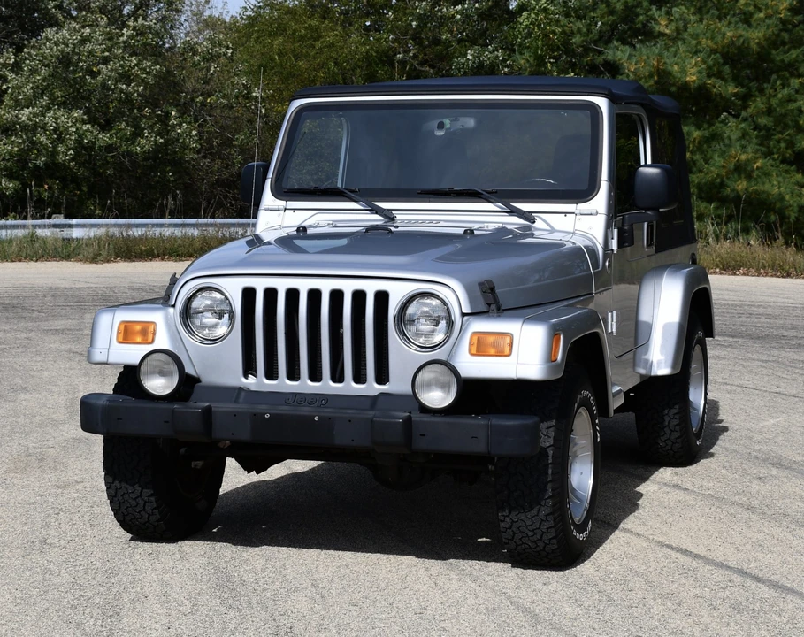 2005 Jeep TJ Wrangler - Image 2 of 31