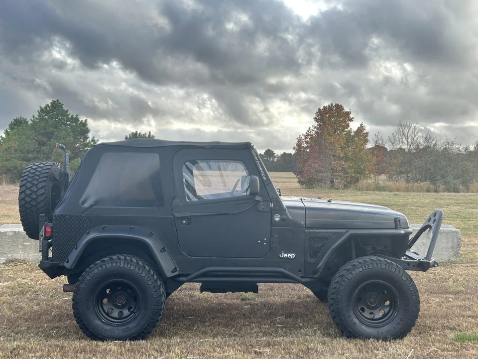 2005 Jeep TJ Wrangler - Image 19 of 31