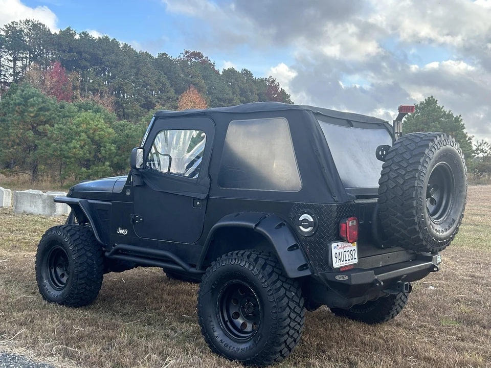 2005 Jeep TJ Wrangler - Image 11 of 31