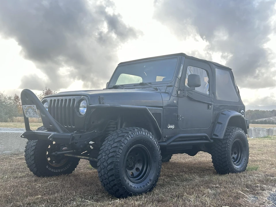2005 Jeep TJ Wrangler - Image 2 of 31