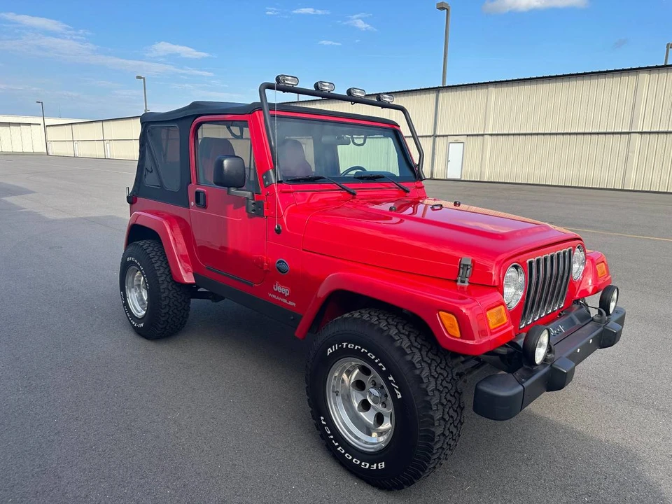 2005 Jeep TJ Wrangler - Image 3 of 15