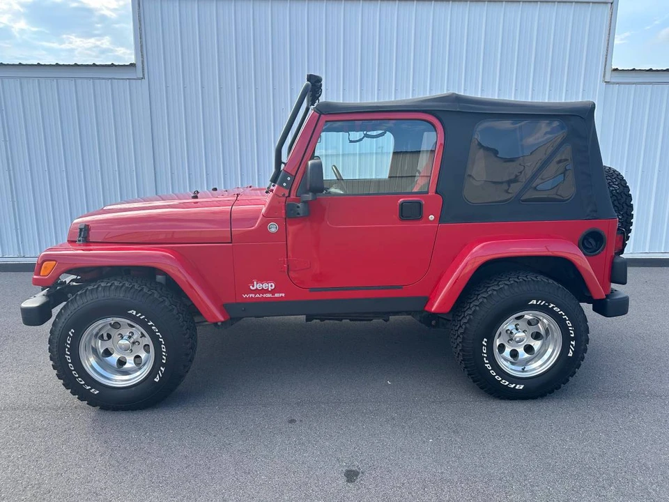 2005 Jeep TJ Wrangler - Image 2 of 15