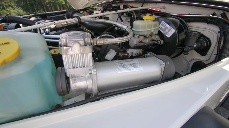2005 Jeep TJ Wrangler - Image 11 of 31