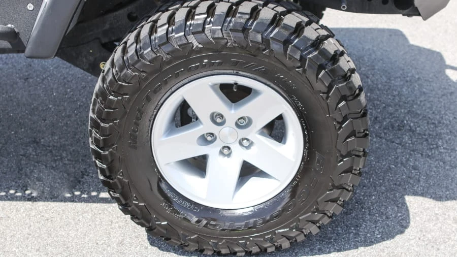 2005 Jeep TJ Wrangler - Image 20 of 31