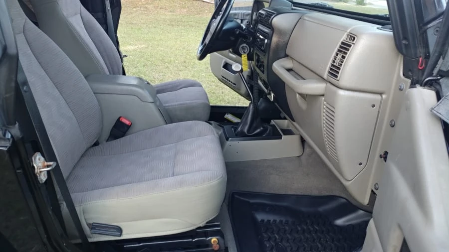 2005 Jeep TJ Wrangler - Image 4 of 9