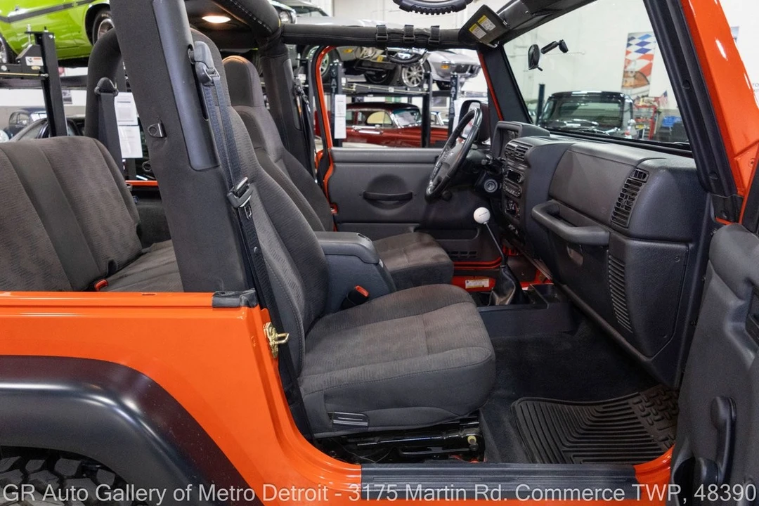2005 Jeep TJ Wrangler - Image 30 of 31