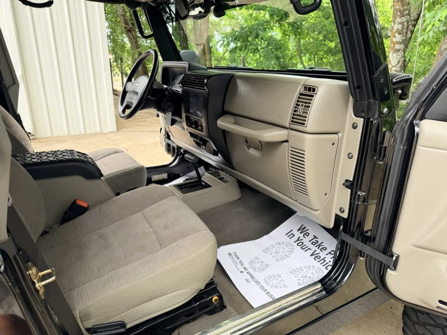 2005 Jeep TJ Wrangler - Image 15 of 21