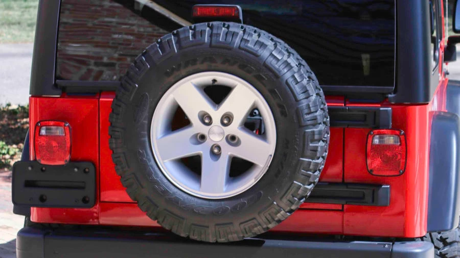 2005 Jeep TJ Wrangler - Image 13 of 19