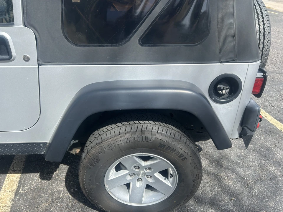 2005 Jeep TJ Wrangler - Image 25 of 31