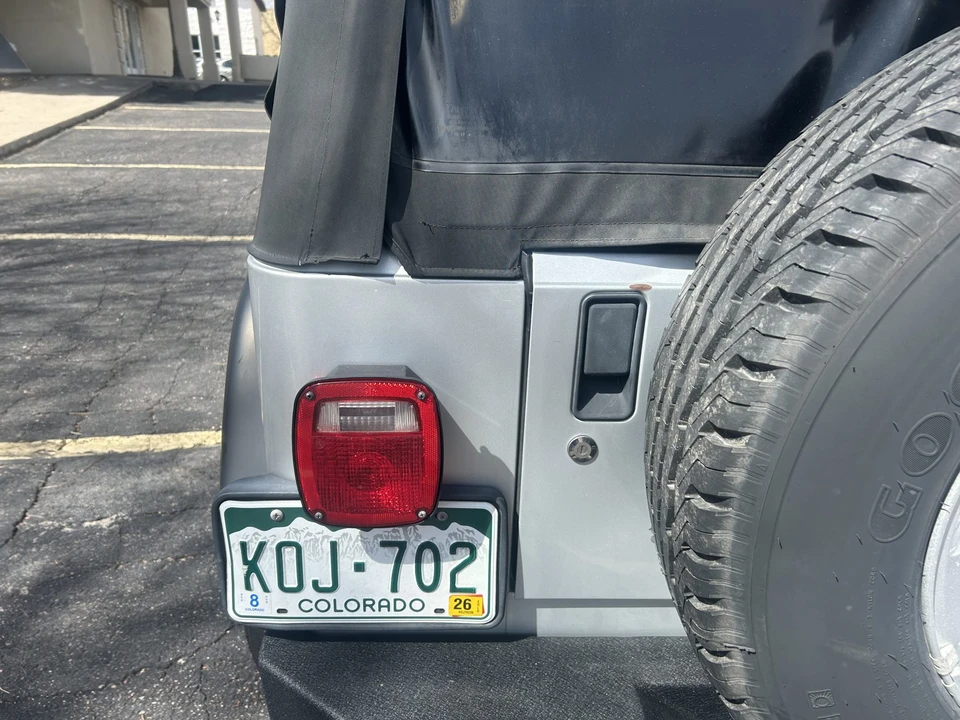 2005 Jeep TJ Wrangler - Image 27 of 31