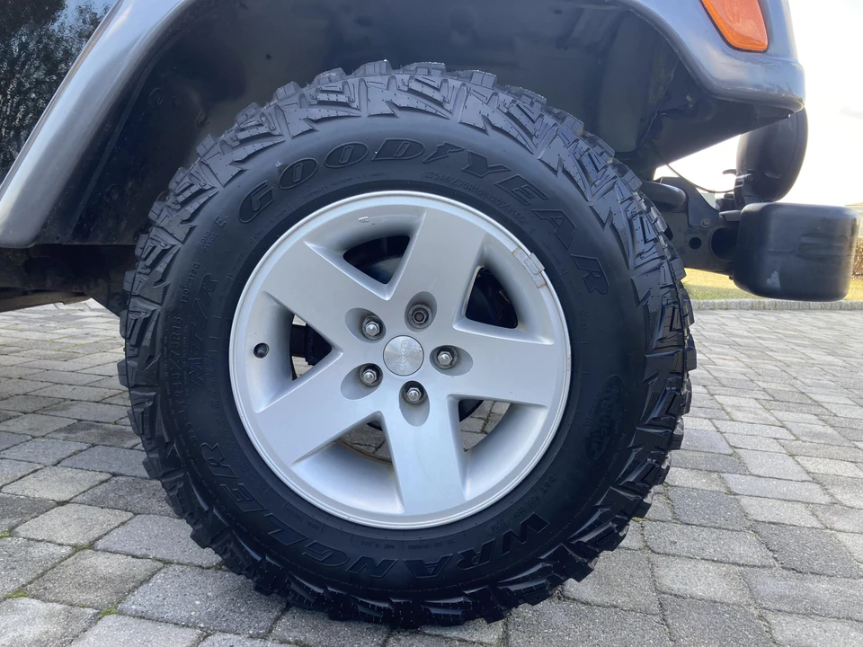2005 Jeep TJ Wrangler - Image 22 of 31
