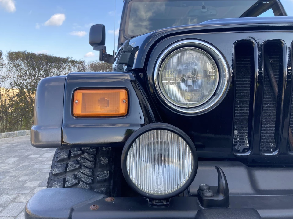 2005 Jeep TJ Wrangler - Image 12 of 31