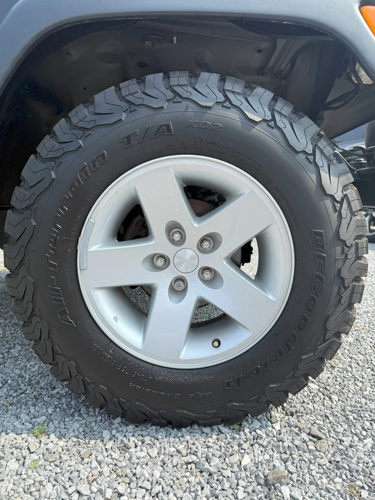 2005 Jeep TJ Wrangler - Image 29 of 31