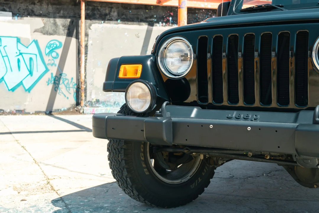 2005 Jeep TJ Wrangler - Image 26 of 31