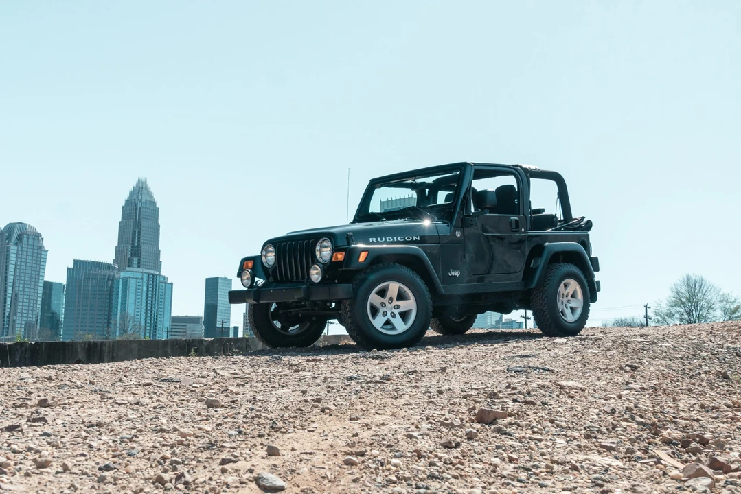 2005 Jeep TJ Wrangler - Image 2 of 31
