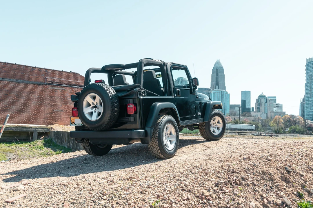 2005 Jeep TJ Wrangler - Image 3 of 31