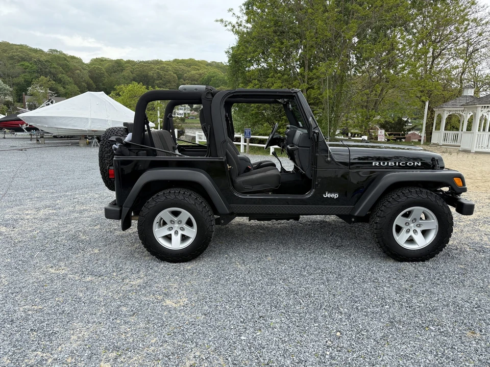 2005 Jeep TJ Wrangler - Image 3 of 31