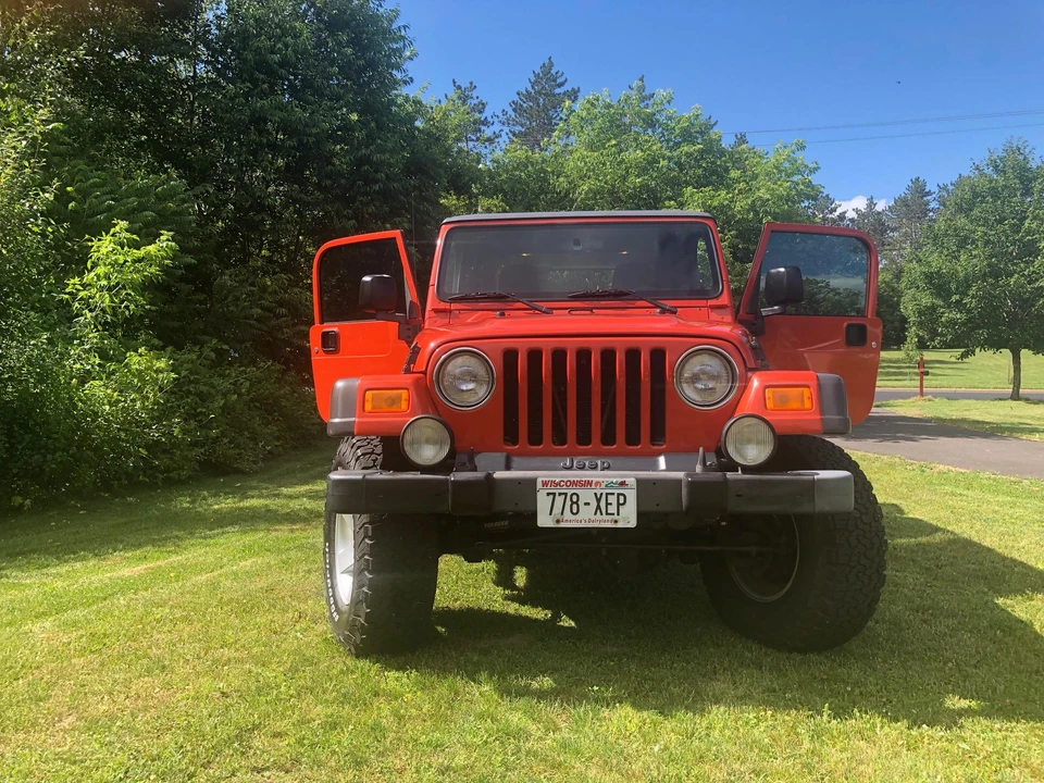 2005 Jeep TJ Wrangler - Image 26 of 31