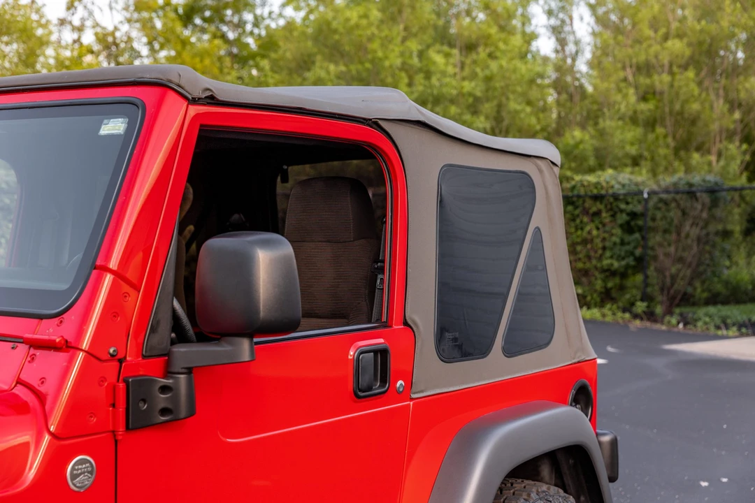 2005 Jeep TJ Wrangler - Image 24 of 31