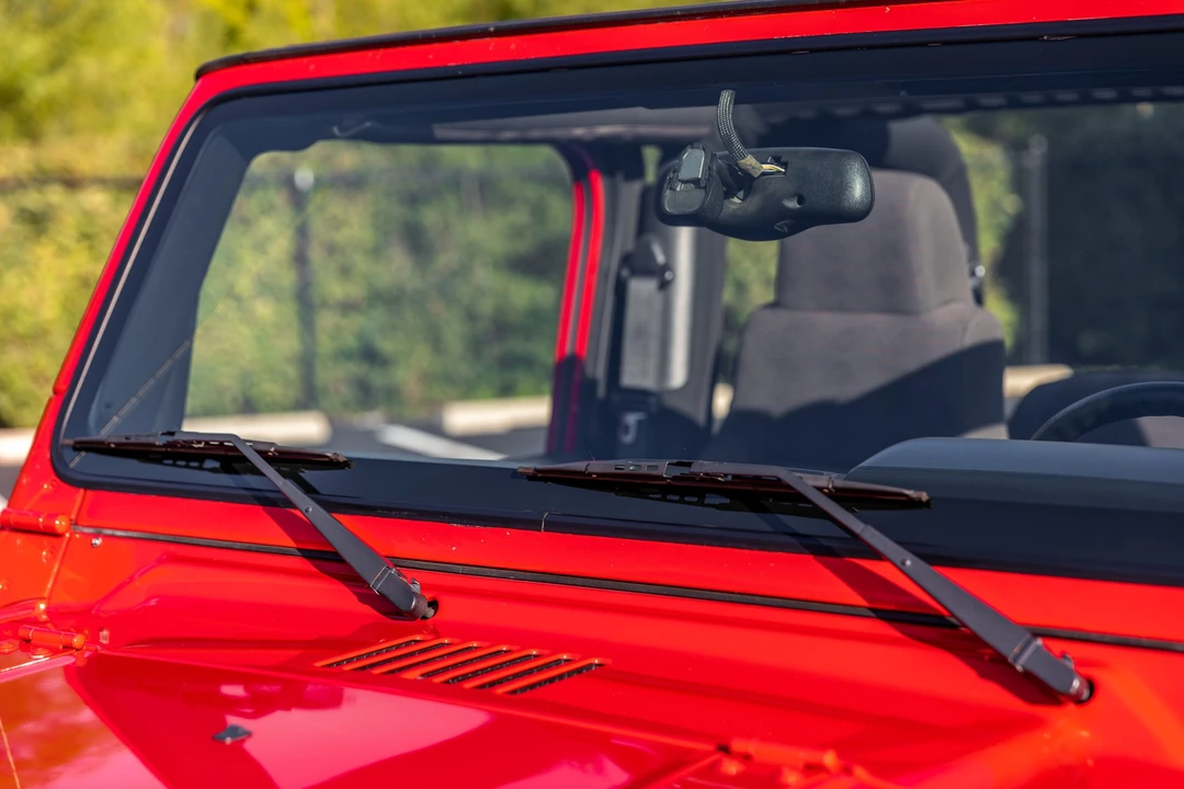 2005 Jeep TJ Wrangler - Image 29 of 31