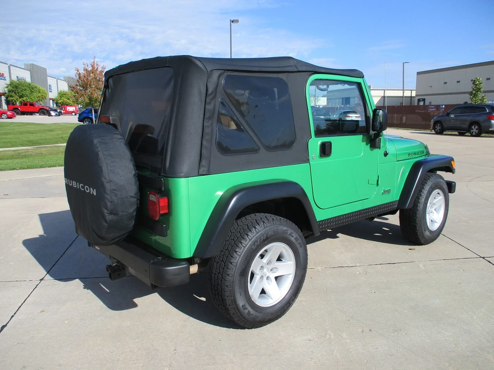 2005 Jeep TJ Wrangler - Image 18 of 31