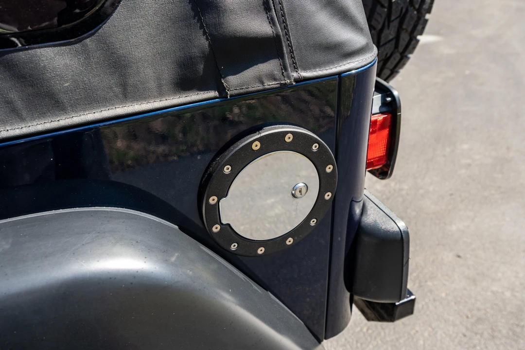2005 Jeep TJ Wrangler - Image 27 of 31