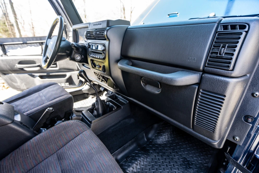 2005 Jeep TJ Wrangler - Image 31 of 31
