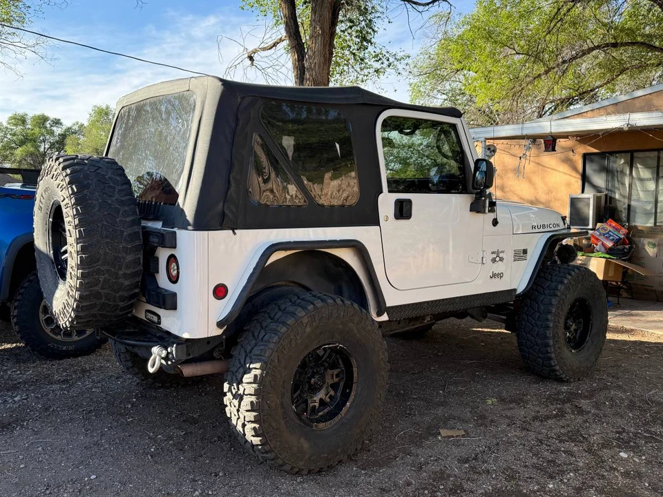 2005 Jeep TJ Wrangler - Image 4 of 5