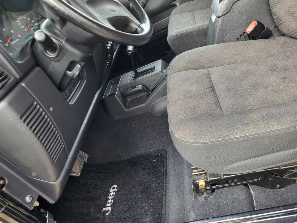 2005 Jeep TJ Wrangler - Image 8 of 12