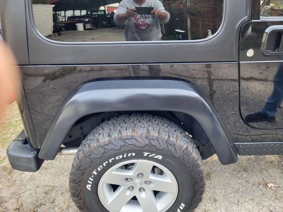 2005 Jeep TJ Wrangler - Image 3 of 12