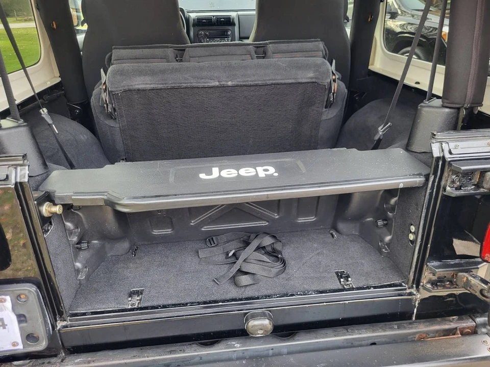 2005 Jeep TJ Wrangler - Image 5 of 12