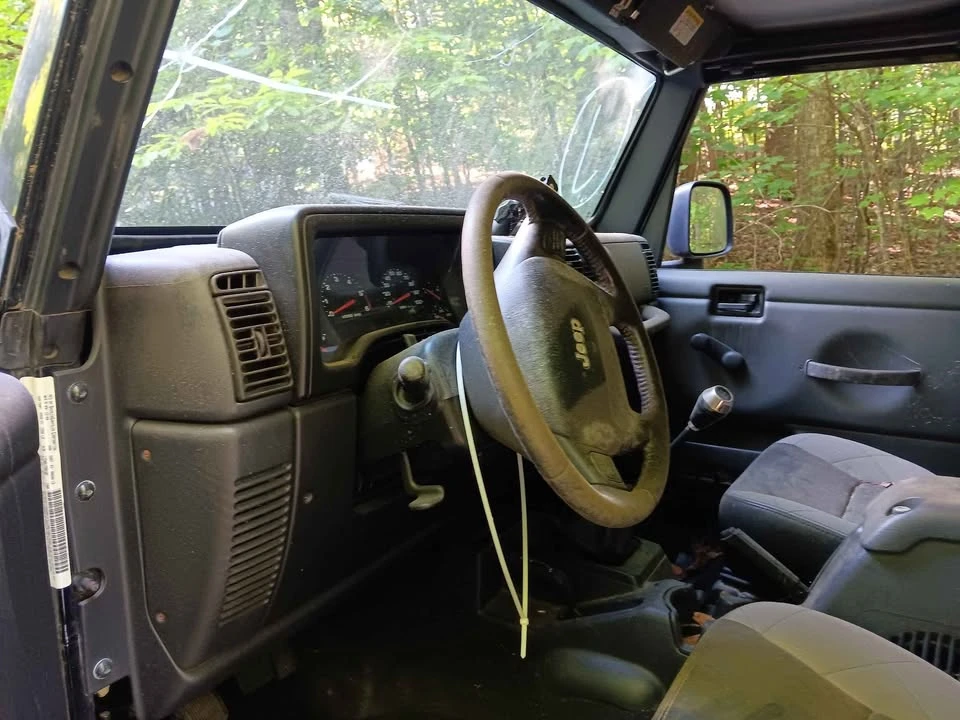 2005 Jeep TJ Wrangler - Image 4 of 4