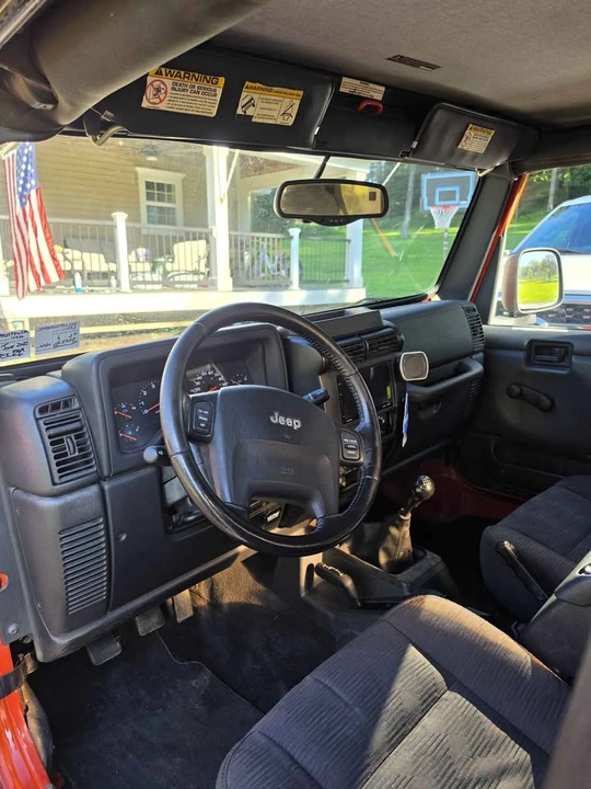 2005 Jeep TJ Wrangler - Image 8 of 10