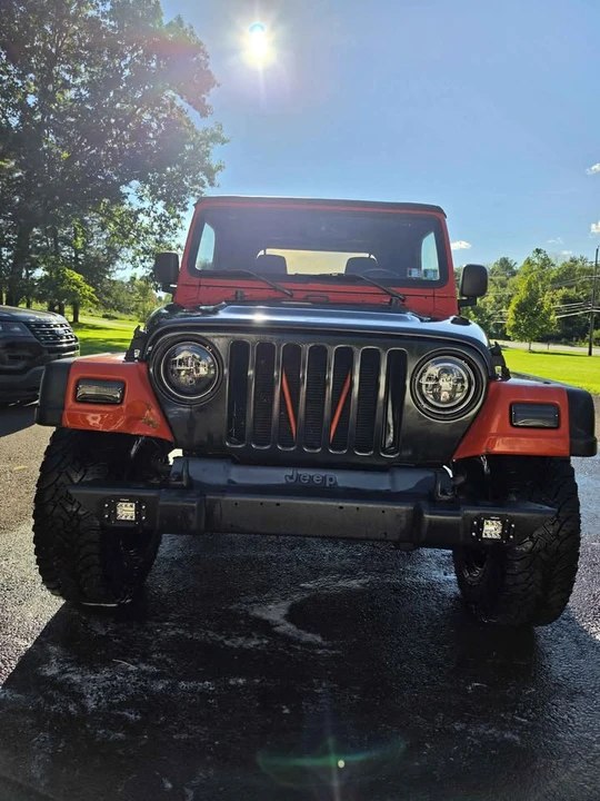 2005 Jeep TJ Wrangler - Image 2 of 10