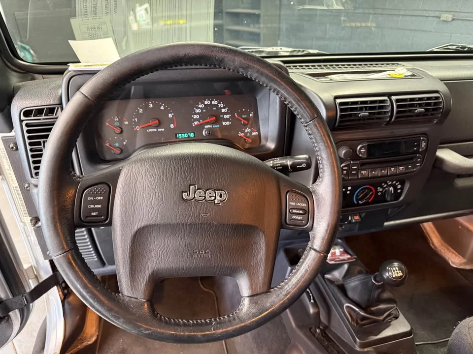 2005 Jeep TJ Wrangler - Image 11 of 15