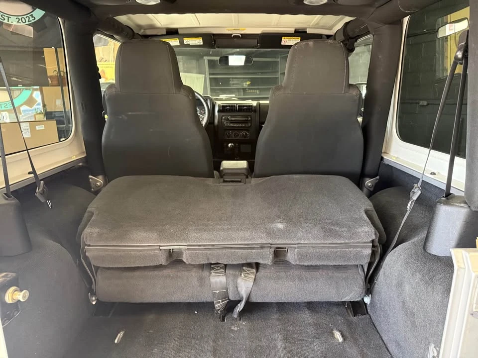 2005 Jeep TJ Wrangler - Image 13 of 15