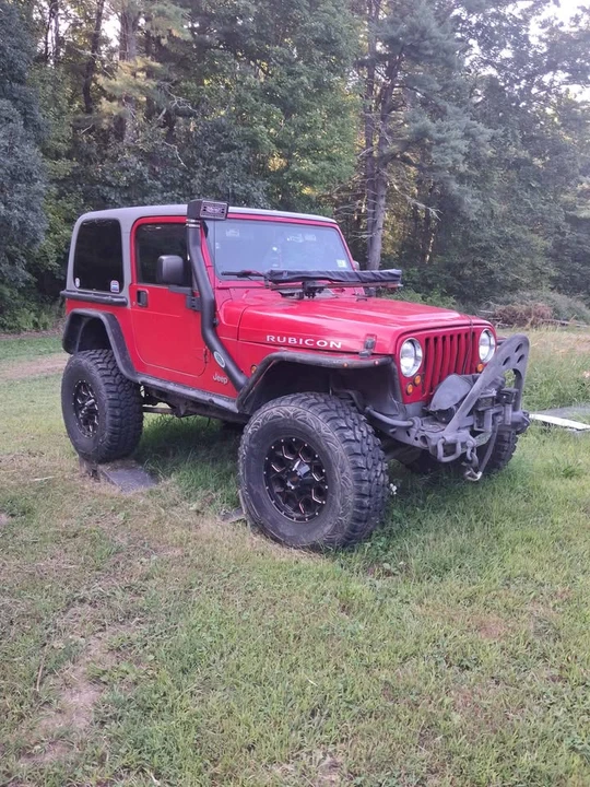 2005 Jeep TJ Wrangler - Image 12 of 13