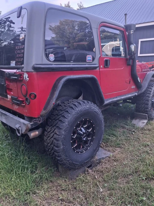 2005 Jeep TJ Wrangler - Image 8 of 13