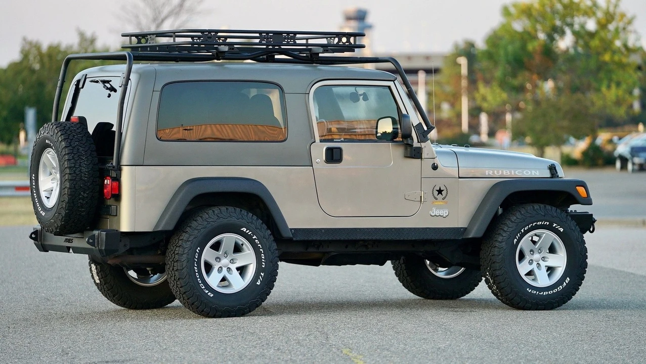 2005 Jeep TJ Wrangler - Image 14 of 17