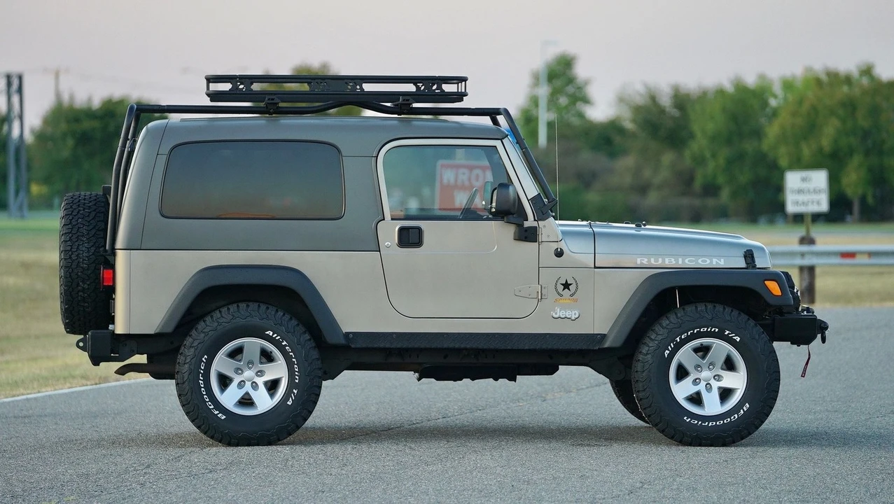 2005 Jeep TJ Wrangler - Image 16 of 25