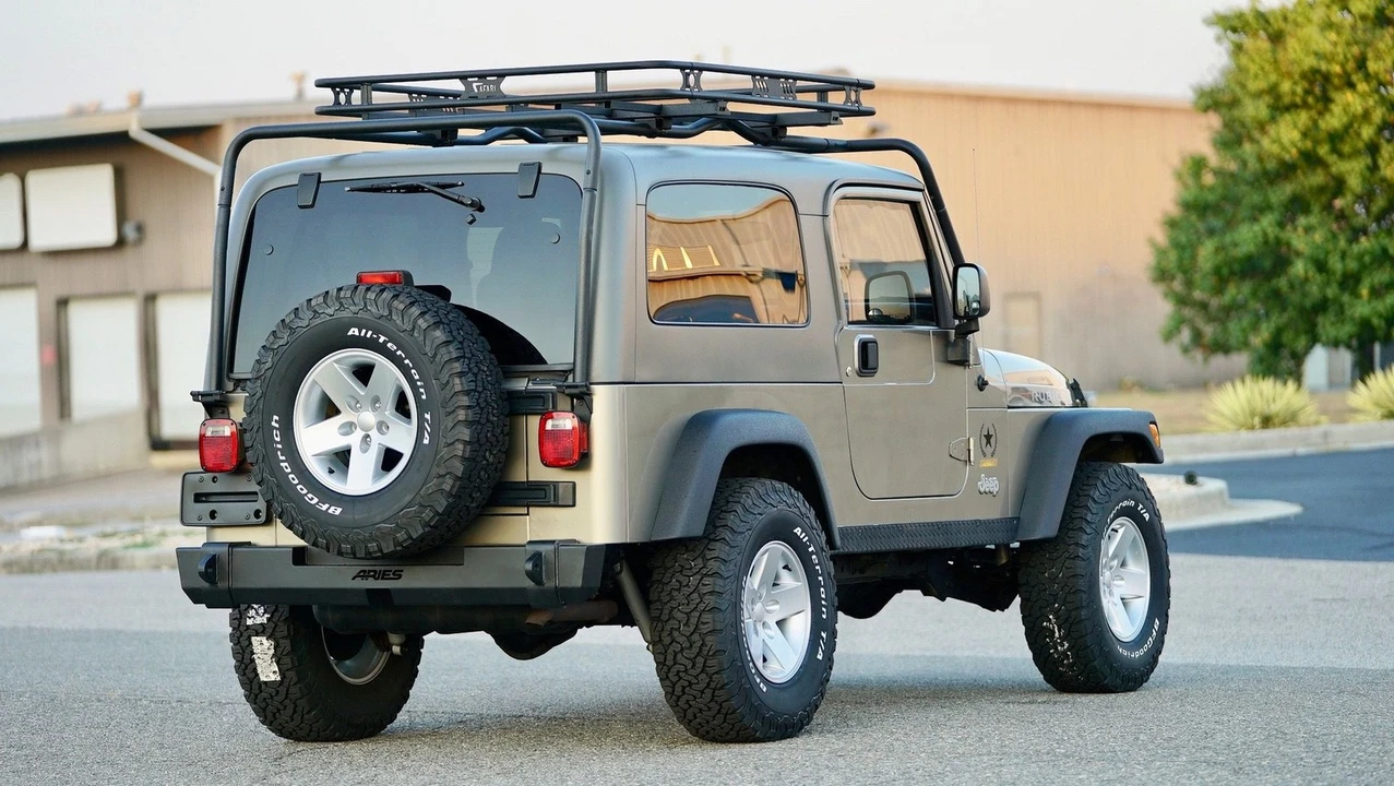2005 Jeep TJ Wrangler - Image 13 of 25