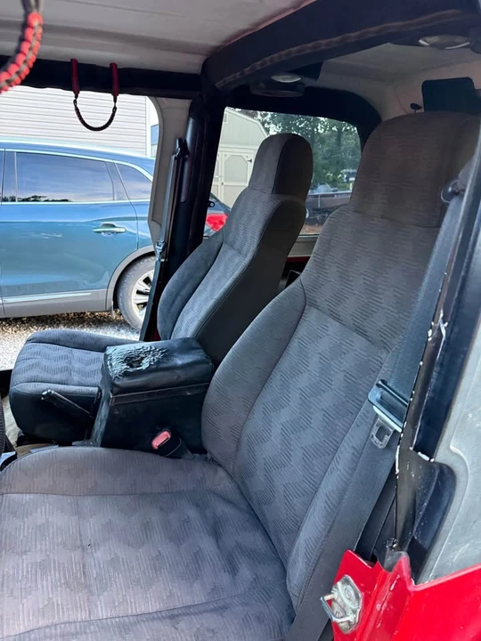 2005 Jeep TJ Wrangler - Image 3 of 7