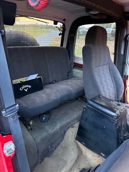 2005 Jeep TJ Wrangler - Image 6 of 7